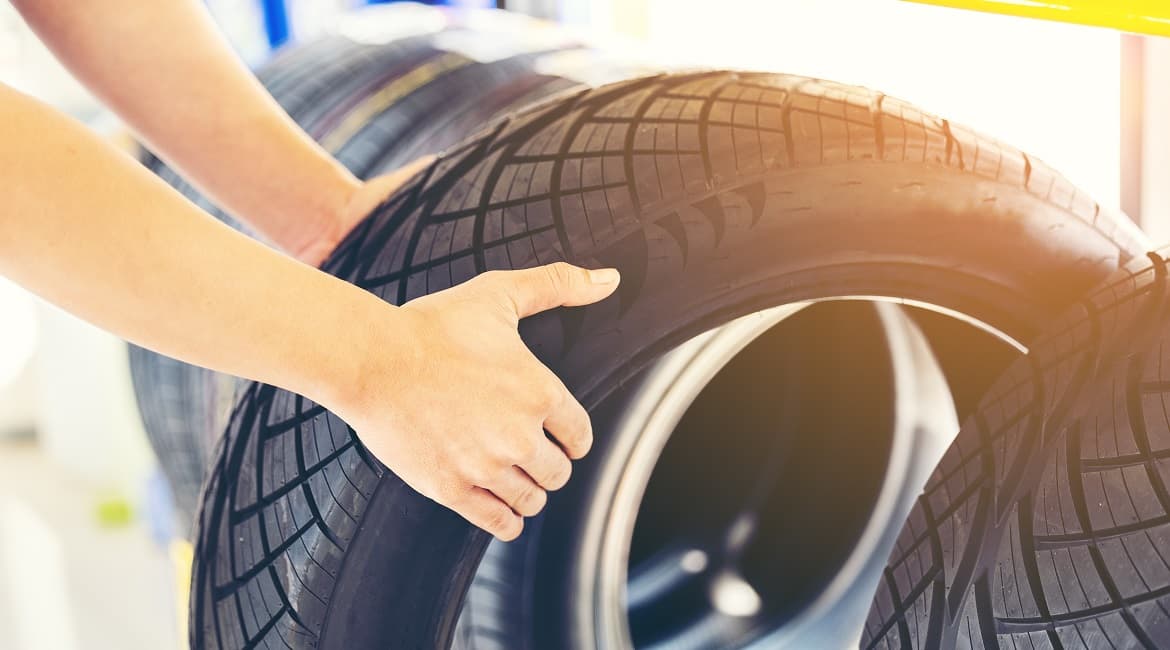 Tips to Choose the Right Tyres for Your Car Like a Pro