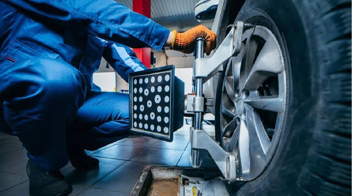 Smooth Ride Ahead: 6 Advantages of Car Wheel Alignment in Dubai