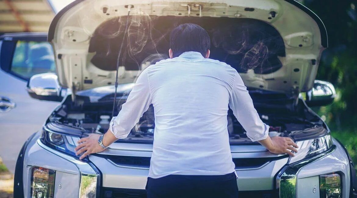 Different Smells That Indicate Problems in Your Car