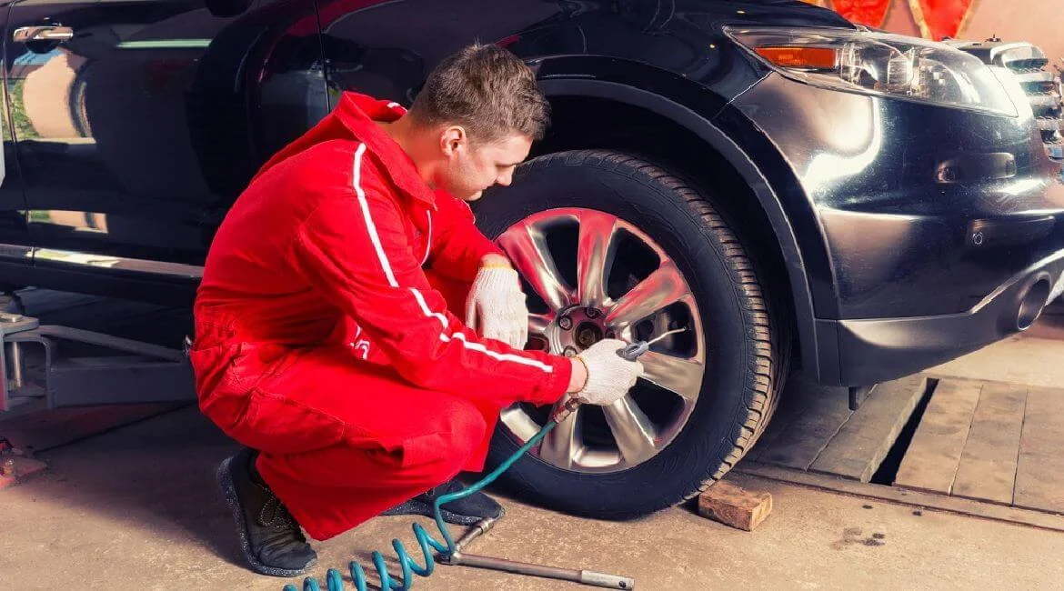 How Does Driving Style Affect Car Tyre Life?